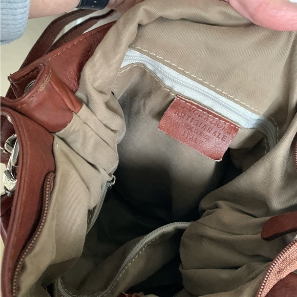 Italian Leather Bag - Picture 5 of 9